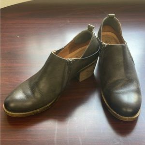 Pikolinos leather boots